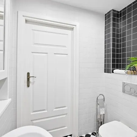 아파트 Granitica Nellin - Centrum *