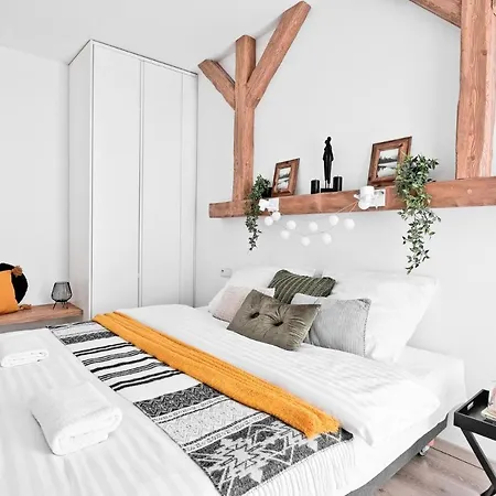 Granitica Nellin - Centrum Apartment *