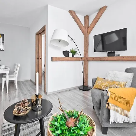 Granitica Nellin - Centrum 자코파네